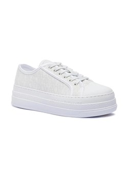 Armani Exchange Trampki ze sklepu Gomez Fashion Store w kategorii Buty sportowe damskie - zdjęcie 184314323