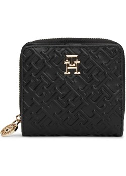 Tommy Hilfiger Portfel DISTINCT ze sklepu Gomez Fashion Store w kategorii Portfele damskie - zdjęcie 184318450