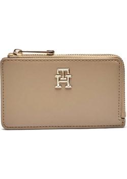 Tommy Hilfiger Portfel - id: 1882118 - marki Tommy Hilfiger - 184318484 Tommy Hilfiger Portfel ze sklepu Gomez Fashion Store w kategorii Portfele damskie - zdjęcie 184318484