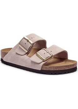 Birkenstock Skórzane klapki Arizona LEVE - id: BR252W000065135 - marki BIRKENSTOCK - 184318722 Birkenstock Skórzane klapki Arizona LEVE ze sklepu Gomez Fashion Store w kategorii Klapki damskie - zdjęcie 184318722