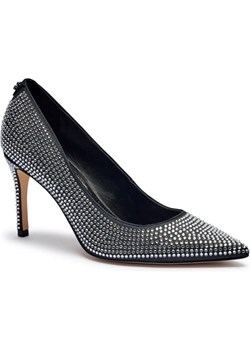Guess Szpilki RICAR ze sklepu Gomez Fashion Store w kategorii Czółenka - zdjęcie 184319532