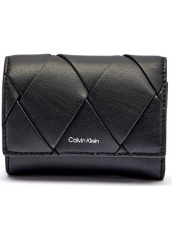 Calvin Klein Portfel ze sklepu Gomez Fashion Store w kategorii Portfele damskie - zdjęcie 184320472