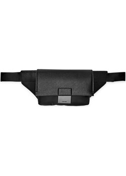 Calvin Klein Saszetka nerka ze sklepu Gomez Fashion Store w kategorii Nerki - zdjęcie 184320541