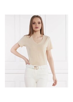 GUESS T-shirt SS VN SLUBBY | Regular Fit ze sklepu Gomez Fashion Store w kategorii Bluzki damskie - zdjęcie 184323083