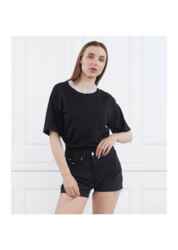 Tommy Jeans T-shirt TJW OVR LOGO TAPING TEE | Regular Fit ze sklepu Gomez Fashion Store w kategorii Bluzki damskie - zdjęcie 184331560