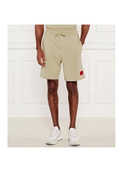 HUGO Szorty Diz222 | Regular Fit ze sklepu Gomez Fashion Store w kategorii Spodenki męskie - zdjęcie 184331891