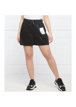Armani Exchange Szorty | Loose fit ze sklepu Gomez Fashion Store w kategorii Szorty - zdjęcie 184332964