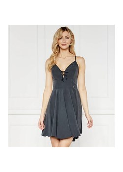 GUESS Sukienka ze sklepu Gomez Fashion Store w kategorii Sukienki - zdjęcie 184335124