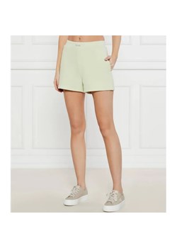 Calvin Klein Jeans Szorty | Regular Fit ze sklepu Gomez Fashion Store w kategorii Szorty - zdjęcie 184335210