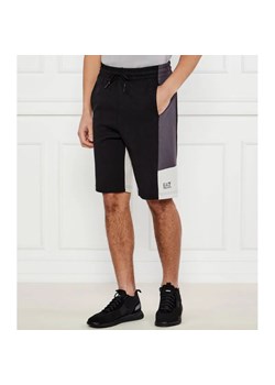 EA7 Szorty | Regular Fit ze sklepu Gomez Fashion Store w kategorii Spodenki męskie - zdjęcie 184336402