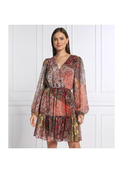 GUESS Sukienka Cassandre ze sklepu Gomez Fashion Store w kategorii Sukienki - zdjęcie 184337181
