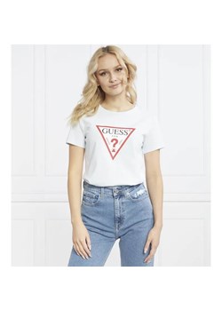 GUESS T-shirt ORIGINAL | Regular Fit ze sklepu Gomez Fashion Store w kategorii Bluzki damskie - zdjęcie 184338082