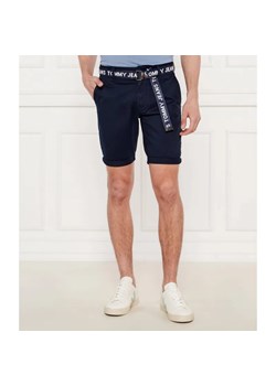 Tommy Jeans Szorty SCANTON | Slim Fit ze sklepu Gomez Fashion Store w kategorii Spodenki męskie - zdjęcie 184338200
