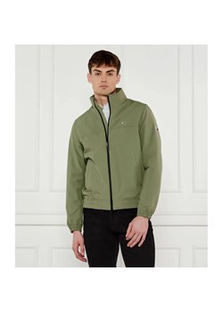 Tommy Jeans Kurtka bomber ESSENTIAL | Regular Fit ze sklepu Gomez Fashion Store w kategorii Kurtki męskie - zdjęcie 184339364