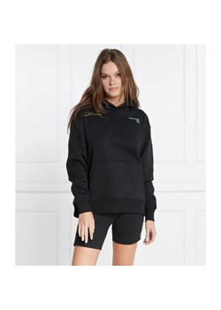 Calvin Klein Jeans Bluza BACK HYPER REAL | Loose fit ze sklepu Gomez Fashion Store w kategorii Bluzy damskie - zdjęcie 184339554