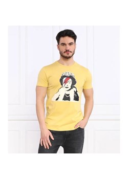 GUESS T-shirt BANKSY QUEEN | Regular Fit ze sklepu Gomez Fashion Store w kategorii T-shirty męskie - zdjęcie 184339833