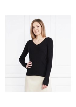 Joop! Sweter | Regular Fit ze sklepu Gomez Fashion Store w kategorii Swetry damskie - zdjęcie 184341541