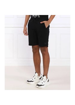 GUESS ACTIVE Szorty ALDWIN | Regular Fit ze sklepu Gomez Fashion Store w kategorii Spodenki męskie - zdjęcie 184342144