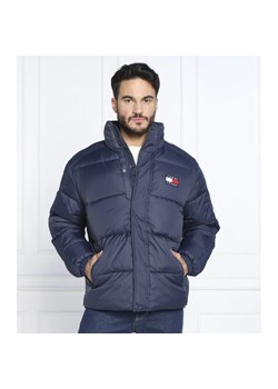 Tommy Jeans Kurtka BADGE PUFFER | Regular Fit ze sklepu Gomez Fashion Store w kategorii Kurtki męskie - zdjęcie 184342183