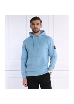 Calvin Klein Jeans Bluza BADGE | Regular Fit ze sklepu Gomez Fashion Store w kategorii Bluzy męskie - zdjęcie 184343022