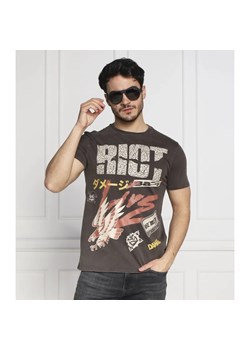 GUESS T-shirt RIOT TOUR | Regular Fit ze sklepu Gomez Fashion Store w kategorii T-shirty męskie - zdjęcie 184343081