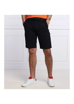 Tommy Hilfiger Szorty JOHN | Regular Fit ze sklepu Gomez Fashion Store w kategorii Spodenki męskie - zdjęcie 184345484
