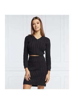 GUESS Sweter DORA | Cropped Fit | z dodatkiem wełny ze sklepu Gomez Fashion Store w kategorii Swetry damskie - zdjęcie 184347254