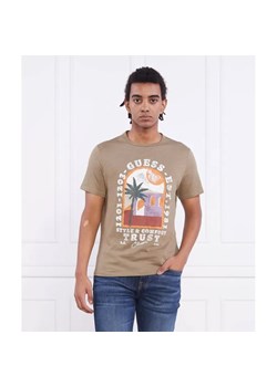 GUESS T-shirt PALM WINDOW | Slim Fit ze sklepu Gomez Fashion Store w kategorii T-shirty męskie - zdjęcie 184348661