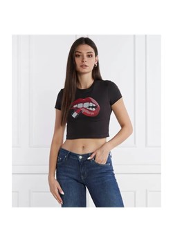 Tommy Jeans T-shirt WASHED TJ LIPS | Cropped Fit ze sklepu Gomez Fashion Store w kategorii Bluzki damskie - zdjęcie 184350301
