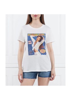 GUESS T-shirt GUESS GIRL EASY TEE | Regular Fit ze sklepu Gomez Fashion Store w kategorii Bluzki damskie - zdjęcie 184356580