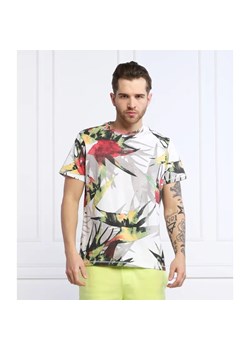 GUESS T-shirt STRELY | Regular Fit ze sklepu Gomez Fashion Store w kategorii T-shirty męskie - zdjęcie 184357004
