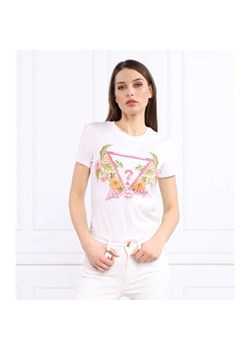 GUESS T-shirt TRIANGLE FLOWERS | Regular Fit ze sklepu Gomez Fashion Store w kategorii Bluzki damskie - zdjęcie 184358184
