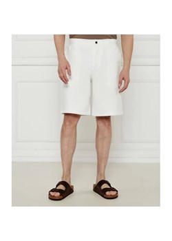 Emporio Armani Szorty | Regular Fit ze sklepu Gomez Fashion Store w kategorii Spodenki męskie - zdjęcie 184358404
