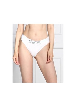 Calvin Klein Underwear Stringi ze sklepu Gomez Fashion Store w kategorii Majtki damskie - zdjęcie 184503942
