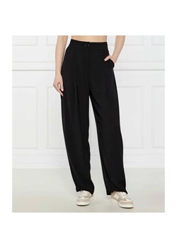 Armani Exchange Spodnie | Regular Fit ze sklepu Gomez Fashion Store w kategorii Spodnie damskie - zdjęcie 184505213