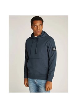 Calvin Klein Jeans Bluza BADGE | Regular Fit ze sklepu Gomez Fashion Store w kategorii Bluzy męskie - zdjęcie 184505392