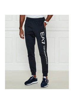 EA7 Spodnie dresowe | Regular Fit ze sklepu Gomez Fashion Store w kategorii Spodnie męskie - zdjęcie 184505480