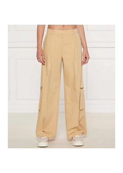 HUGO Spodnie cargo Herota | Loose fit ze sklepu Gomez Fashion Store w kategorii Spodnie damskie - zdjęcie 184507120