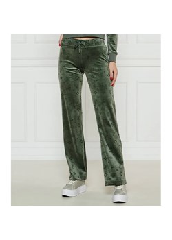 Juicy Couture Spodnie dresowe LISA | flare fit | low rise ze sklepu Gomez Fashion Store w kategorii Spodnie damskie - zdjęcie 184507251