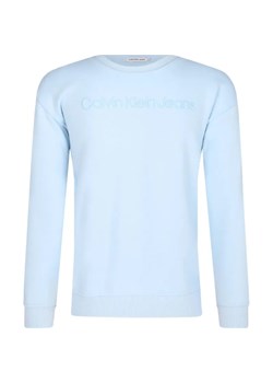 Calvin Klein Jeans Bluza RAISED INST. LOGO FLEECE CN | Regular Fit ze sklepu Gomez Fashion Store w kategorii Bluzy chłopięce - zdjęcie 184507273
