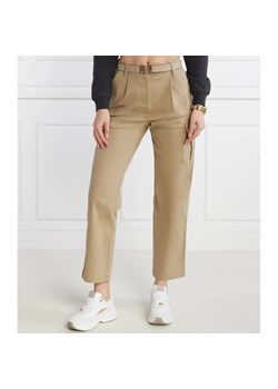 Aeronautica Militare Spodnie cargo | Regular Fit ze sklepu Gomez Fashion Store w kategorii Spodnie damskie - zdjęcie 184507410