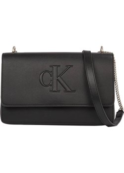 Calvin Klein Jeans Torebka na ramię ze sklepu Gomez Fashion Store w kategorii Torebki damskie - zdjęcie 184507411