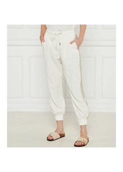 Liu Jo Sport Spodnie dresowe | Regular Fit ze sklepu Gomez Fashion Store w kategorii Spodnie damskie - zdjęcie 184507663