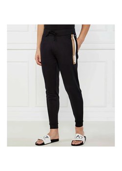 BOSS BLACK Spodnie dresowe Authentic | Regular Fit ze sklepu Gomez Fashion Store w kategorii Piżamy męskie - zdjęcie 184507701