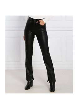 GUESS Spodnie CAROLINE | Regular Fit ze sklepu Gomez Fashion Store w kategorii Spodnie damskie - zdjęcie 184507821