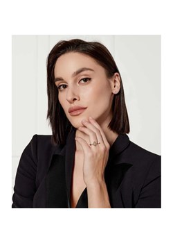 TORY BURCH Pierścionek Kira Clover ze sklepu Gomez Fashion Store w kategorii Pierścionki - zdjęcie 184508513
