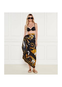 Versace Jeans Couture Jedwabne pareo FOULARD ze sklepu Gomez Fashion Store w kategorii Odzież plażowa - zdjęcie 184509120