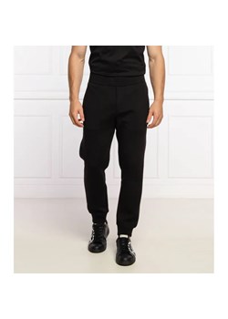 Emporio Armani Spodnie | Regular Fit ze sklepu Gomez Fashion Store w kategorii Spodnie męskie - zdjęcie 184509392