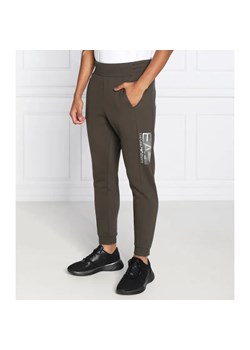 EA7 Spodnie | Regular Fit ze sklepu Gomez Fashion Store w kategorii Spodnie męskie - zdjęcie 184509862