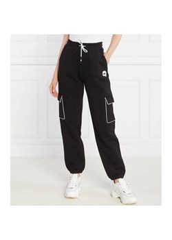 Karl Lagerfeld Spodnie dresowe ikonik 2.0 | Loose fit ze sklepu Gomez Fashion Store w kategorii Spodnie damskie - zdjęcie 184509891